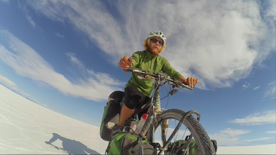 einmal um die welt mit fahrrad frau bolivien